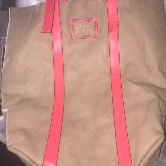 Handbag - Picture 2 of 4